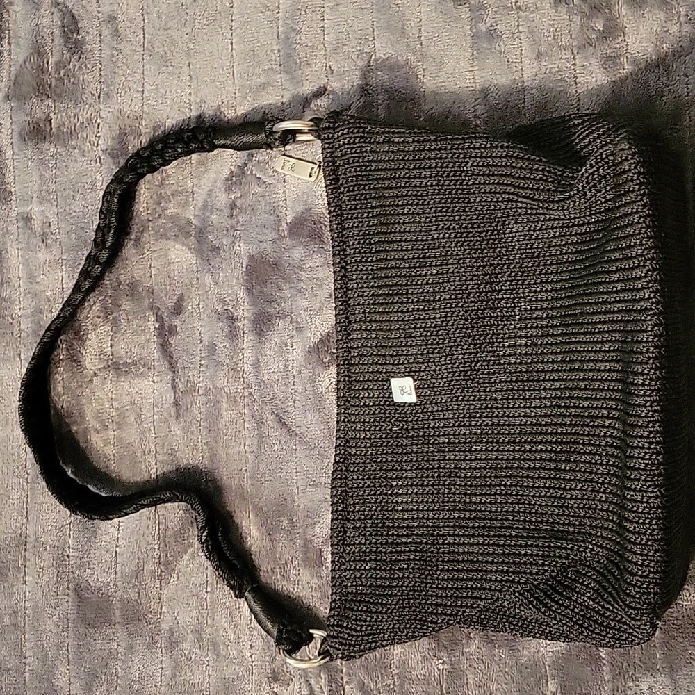 Women's Lina Woven zippered bag, black